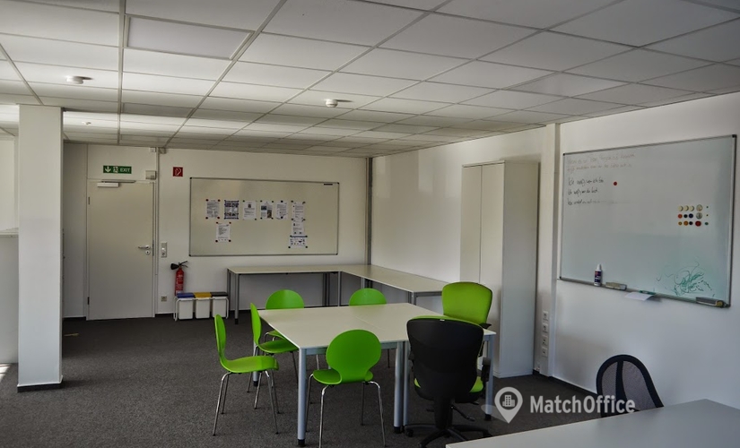 250 m² Business park building available to rent in Overath, Olper Str. 33 (51491) - 4 | MatchOffice.com