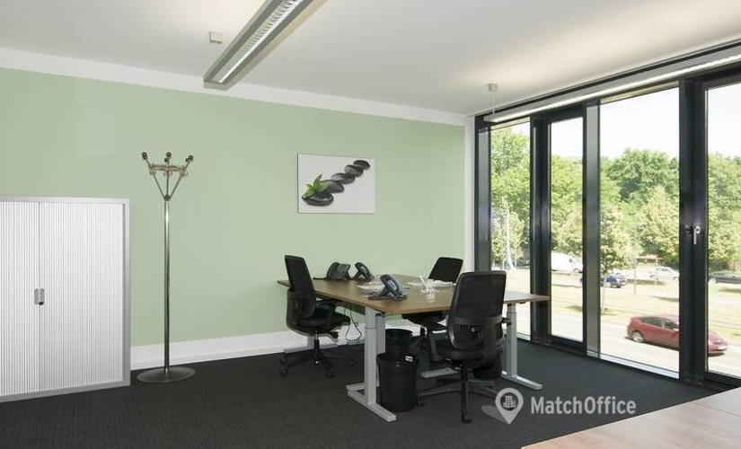 Business center Ludwig-Erhard-Allee 10 76137 Karlsruhe