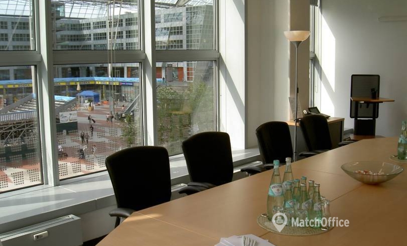 Besprechungsraum Terminalstrasse Mitte 18 85356 München Flughafen