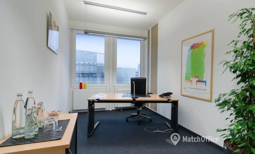 Büro Kronstadter Str. 4 81677 München Bogenhausen