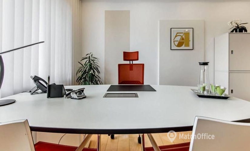 Prinzregentenstraße 54, Business Center in München Lehel, 1