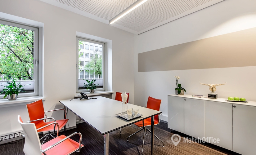 Prinzregentenstraße 54, Business Center in München Lehel, 1