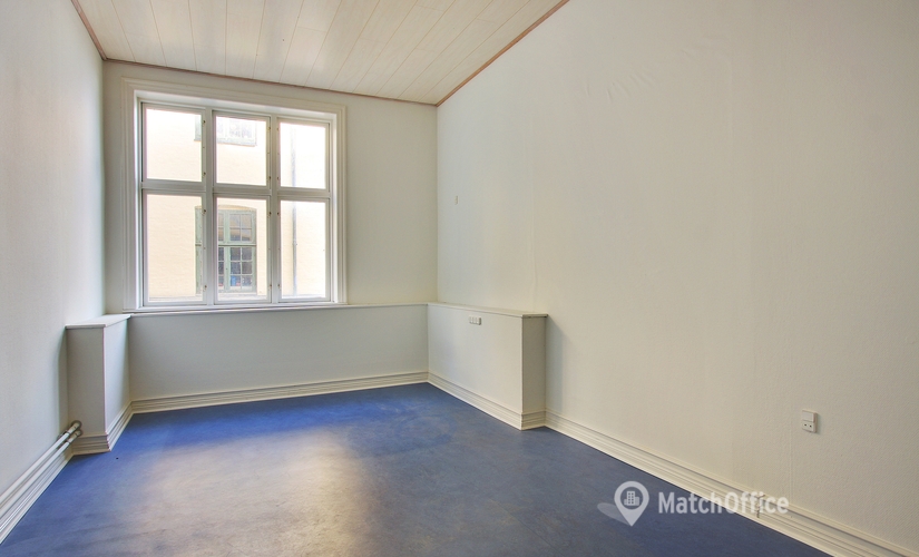 244 m² Kontorlokaler udlejes i Hjørring, Strømgade 2 (9800) der imødekommer alle dine behov - 3 | Lokalebasen
