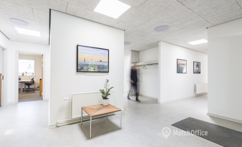 Join comfortable a 35 m² Coworking space  in Hasselager, Teglbækvej 8 (8361) - 2 | MatchOffice