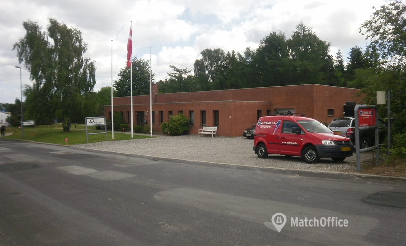 148 m² Warehouse up for rent in Hadsund, Smedevænget 8 (9560) - 0 | MatchOffice.com