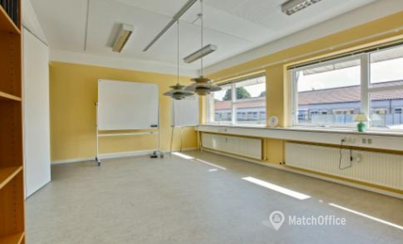 Kontor Torvet  35, 1 3300 Frederiksværk