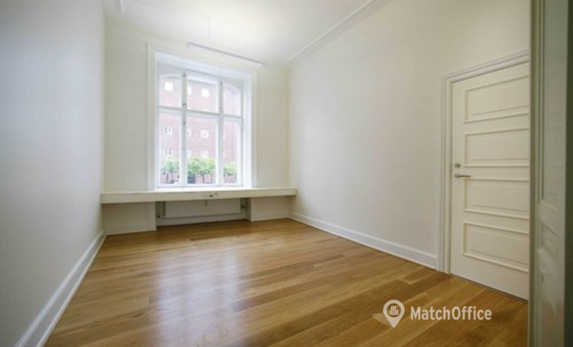 Office Toldbodgade 57 59B, st. & parterre 1253 Copenhagen City Center