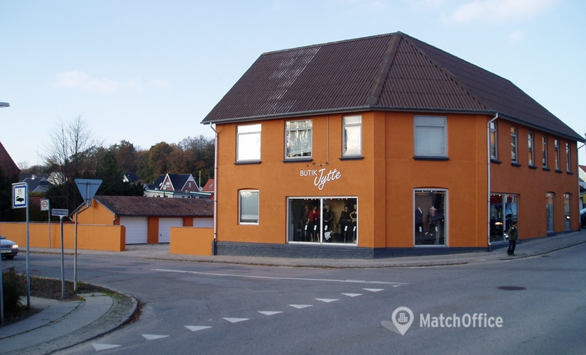 200 m² Furnished Store up for rent in Ryomgaard, Slotsgade 1 (8550) - 0 | MatchOffice.com