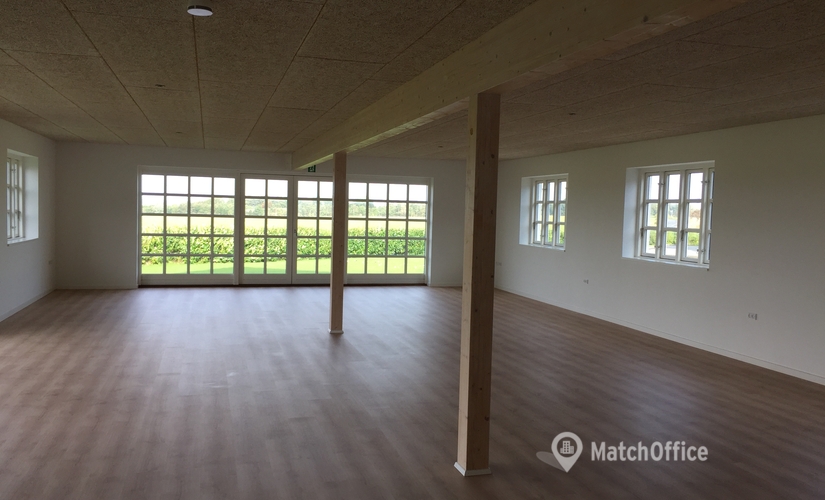 Kontor til leje på Lille Lyngbyvej 8C, 3320 Skævinge - 394 m² | Foto 1 - Lokalebasen.dk