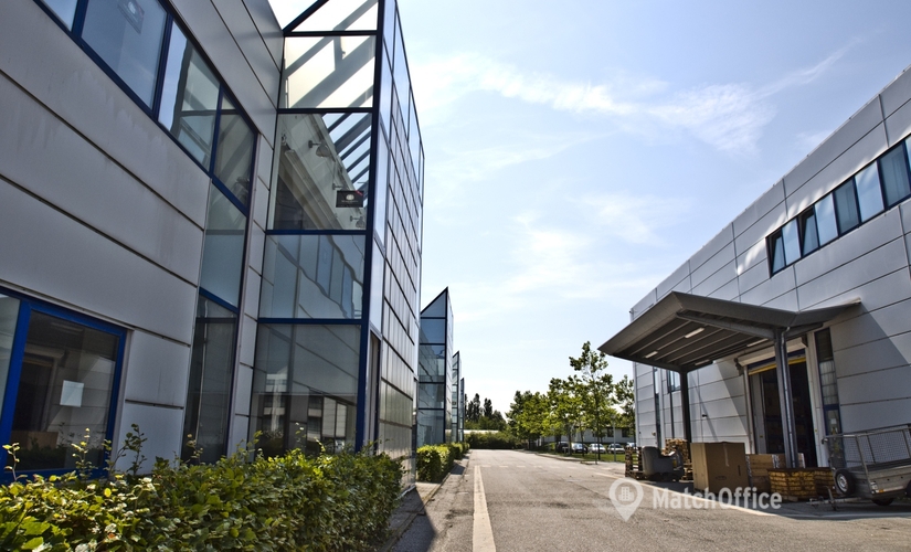 Lager / produktion Sognevej 25, Bygn. 52 2605 Brøndby