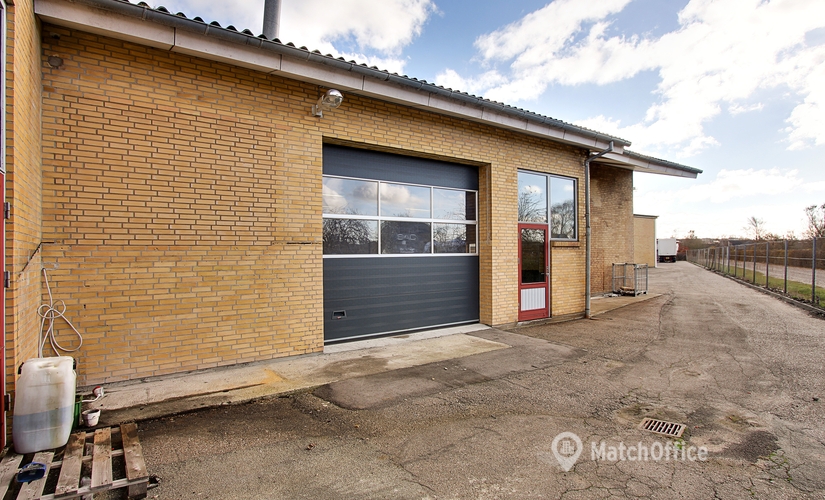 301 m² Warehouse rental in Aalborg, Håndværkervej 24B (9000) - 1 | MatchOffice.com