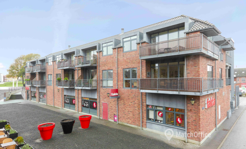 852 m² Retail Store up for rent in Jelling, Runevej 6 (7300) - 0 | MatchOffice.com