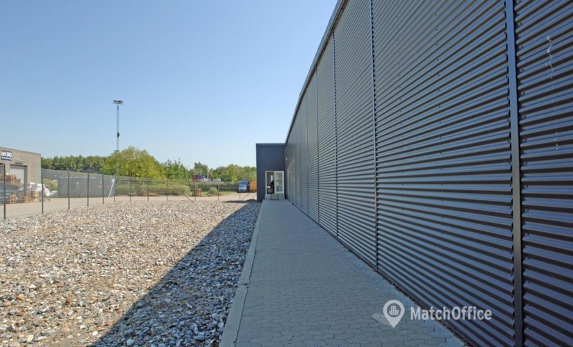 Lager / produktion Smedeland 36, lager 2600 Glostrup