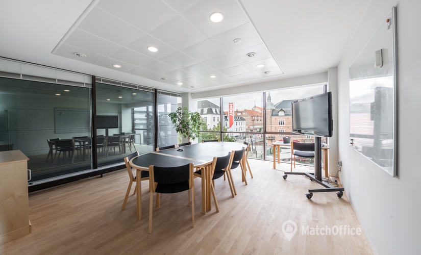 Kontor Jægersborg Allé 4, 1. sal 2920 Charlottenlund