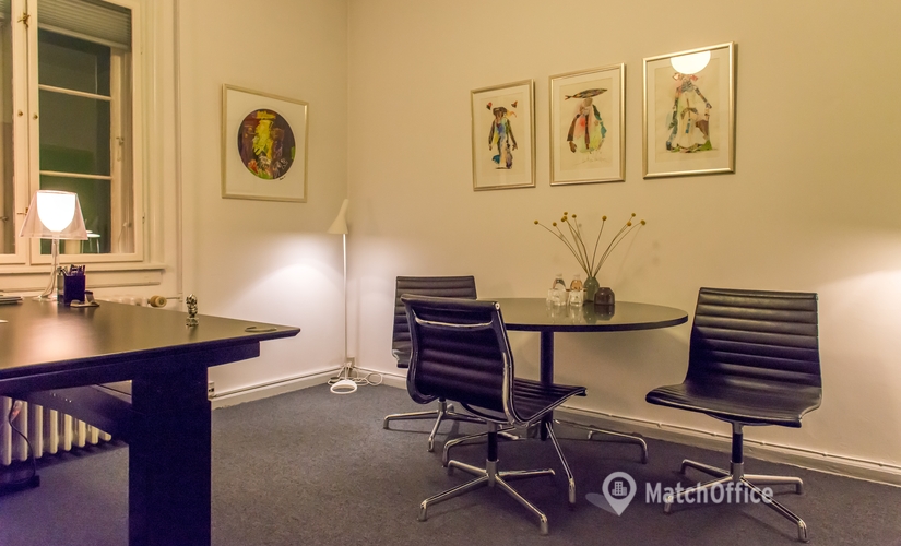 Kontor til leje på Bernstorff Slot, 2820 Gentofte - 42 m² | Foto 1 - Lokalebasen.dk