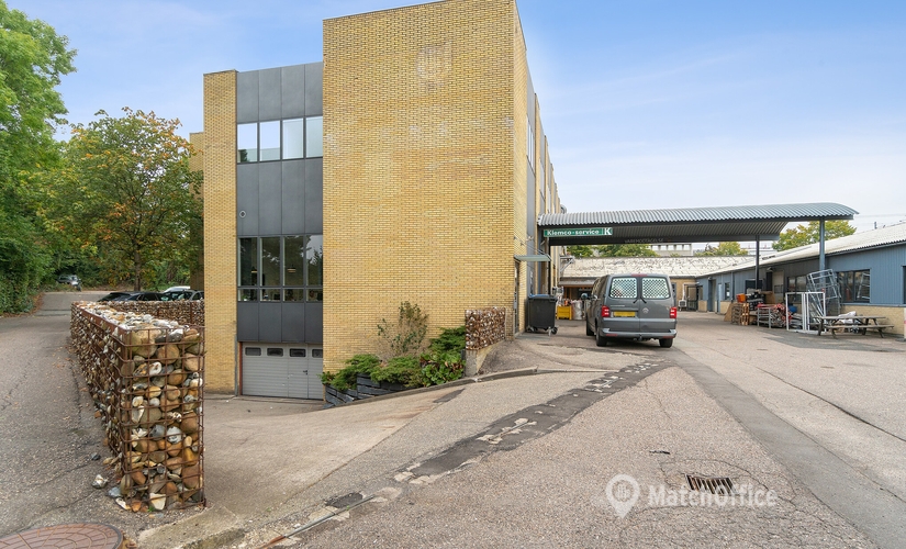 175 m² Warehouse rental in Herlev, Ellekær 14 (2730) - 1 | MatchOffice.com