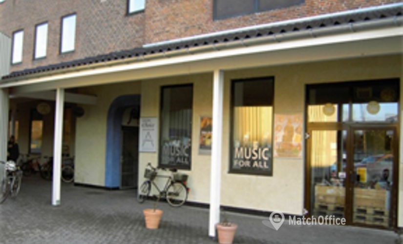 200 m² Retail Commercial shop up for rent in Nakskov, Vejlegadebro 2 (4900) - 1 | MatchOffice.com
