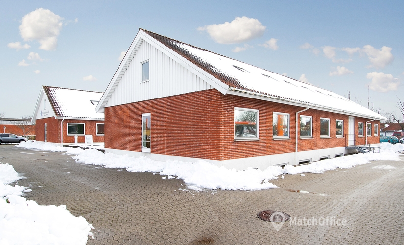 472 m² Serviced office up for rent in Albertslund, Holsbjergvej 31 1 (2620) can benefit your business  - 0 | MatchOffice