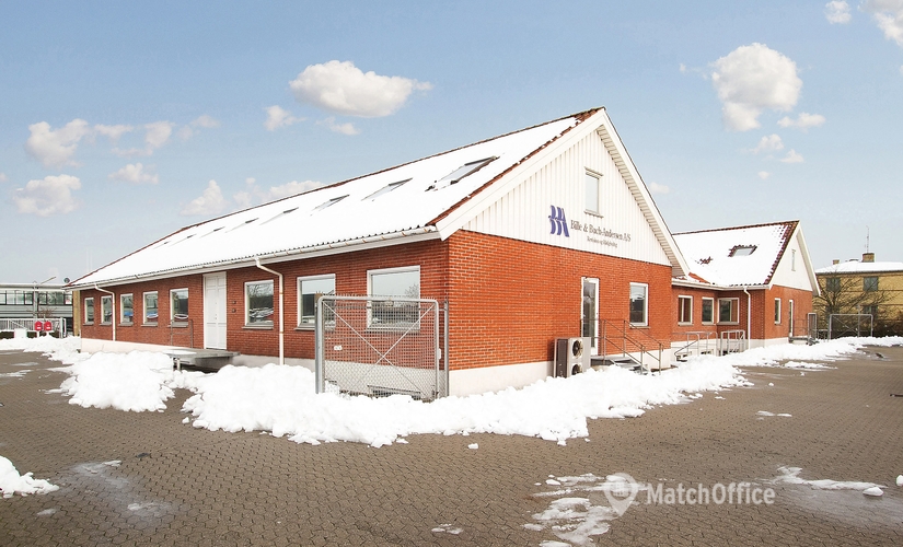 472 m² Office available to rent in Albertslund, Holsbjergvej 31 1 (2620) can benefit your business  - 1 | MatchOffice.com