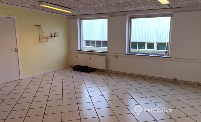 564 m² Commercial warehouse for rent in Holstebro, Nybovej 19 (7500) - 0 | MatchOffice.com