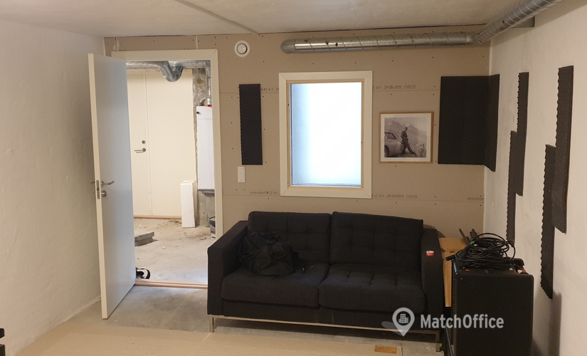 20 m² Office warehouse for rent in Aarhus V, Ved Skolen (8210) - 0 | MatchOffice