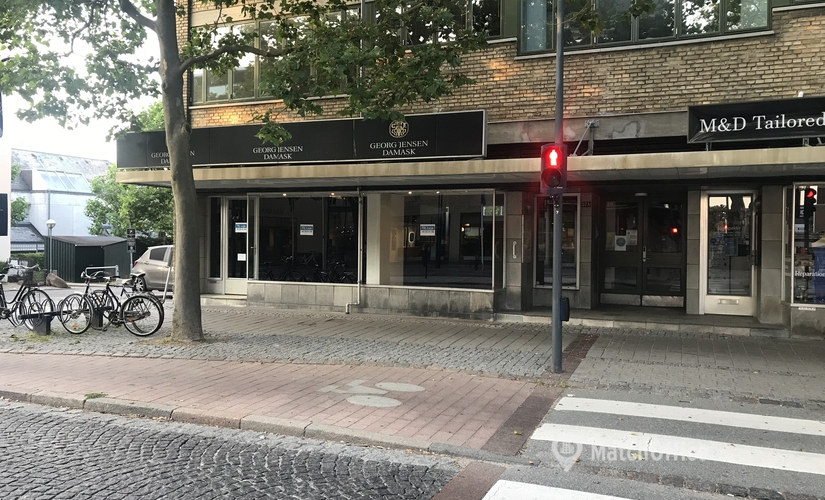 139 m² Commercial shop for rent in Kongens Lyngby, Lyngby Hovedgade 57A (2800) - 0 | MatchOffice.com