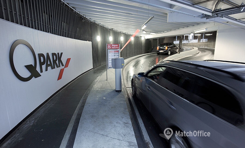 Parking Bremerholm 2 1069 Copenhagen City Center