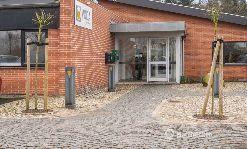 936 m² Office available to rent in Vejen, Fuglesangsalle 16, 6600  - 1 | MatchOffice