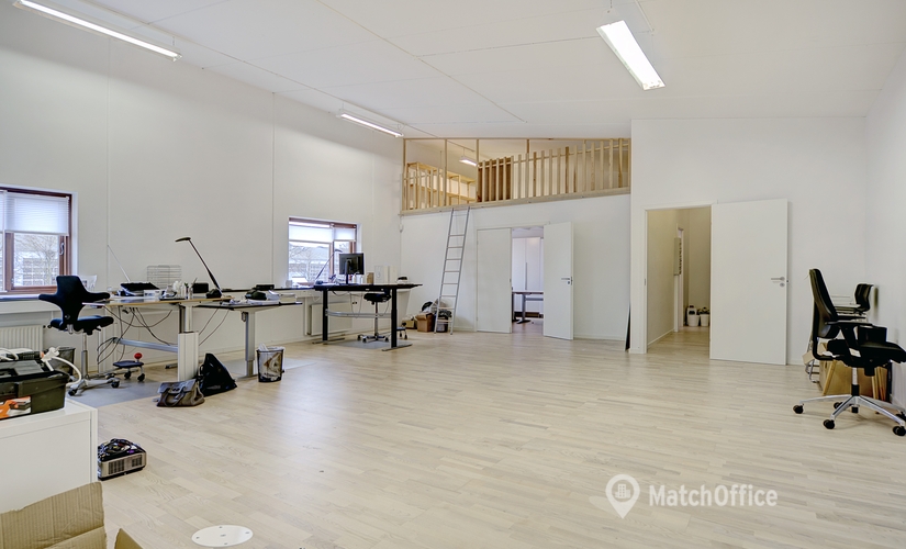 320 m² Office space available to rent in Roskilde, Langebjergvænget 2, 4000  - 4 | MatchOffice.com