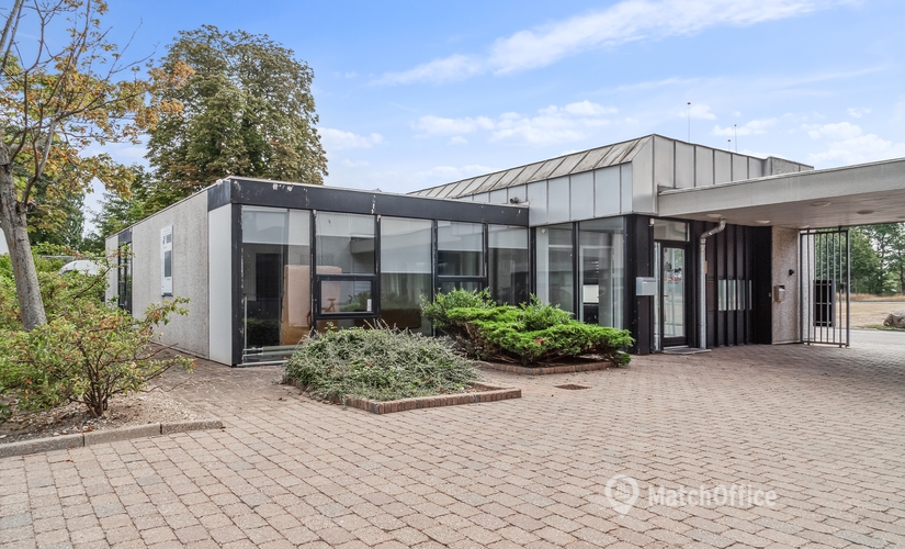 219 m² Warehouse space for rent in Albertslund, Roskildevej 8 (2620) - 1 | MatchOffice