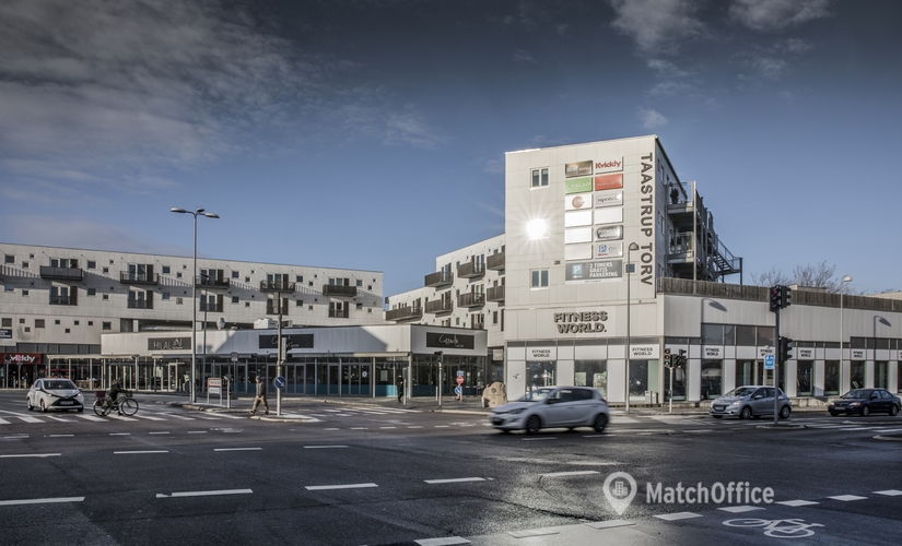 235 m² Commercial shop for rent in Taastrup, Taastrup Torv 12 (2630) - 0 | MatchOffice.com