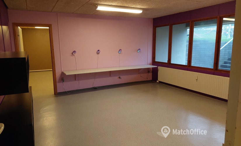120 m² Office space available to rent in Randers NO, Husarvej 32, 8930  - 11 | MatchOffice.com