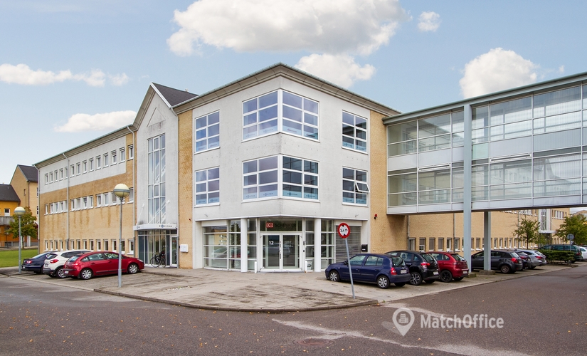 200 m² Warehouse storage up for rent in Taastrup, Spotorno Alle 12 (2630) - 1 | MatchOffice.com