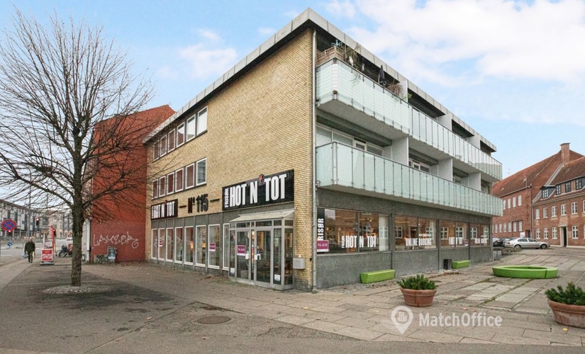 463 m² Commercial shop for rent in Bagsvaerd, Bagsværd Hovedgade 115 (2880) - 0 | MatchOffice.com