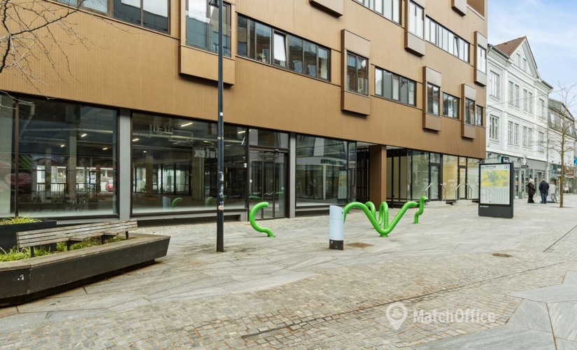 Butik til leje på Bredgade 30, 7400 Herning - 491 m² | Foto 0 - Lokalebasen