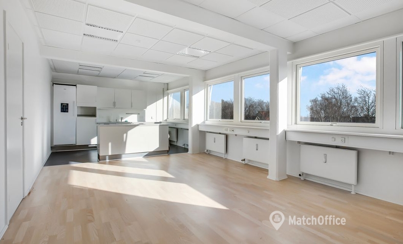 275 m² Office up for rent in Taastrup, Taastrup Hovedgade 101, 2630  - 4 | MatchOffice.com