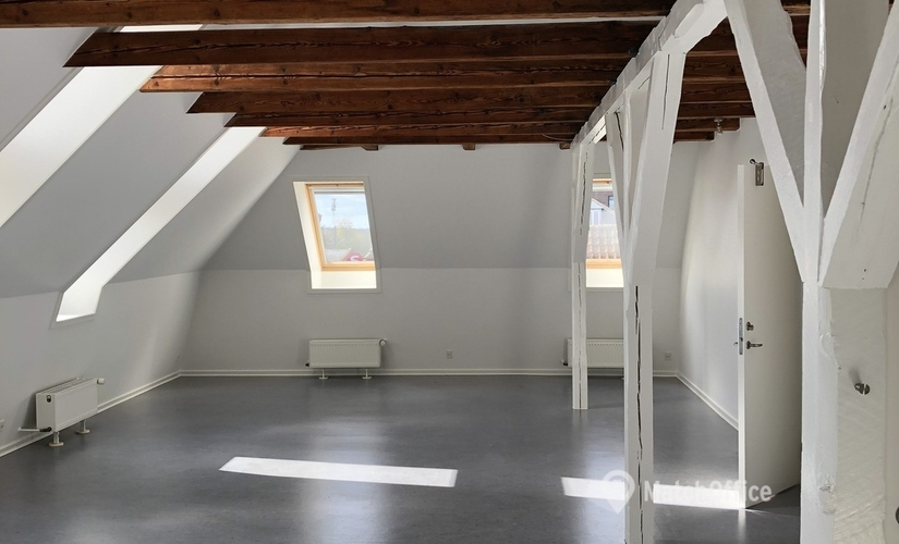 Kontor til leje på Nordre Jernbanevej 36, 3400 Hillerød - 100 m² | Foto 1 - Lokalebasen.dk