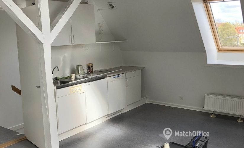 Kontor til leje på Nordre Jernbanevej 36, 3400 Hillerød - 100 m² | Foto 3 - Lokalebasen.dk