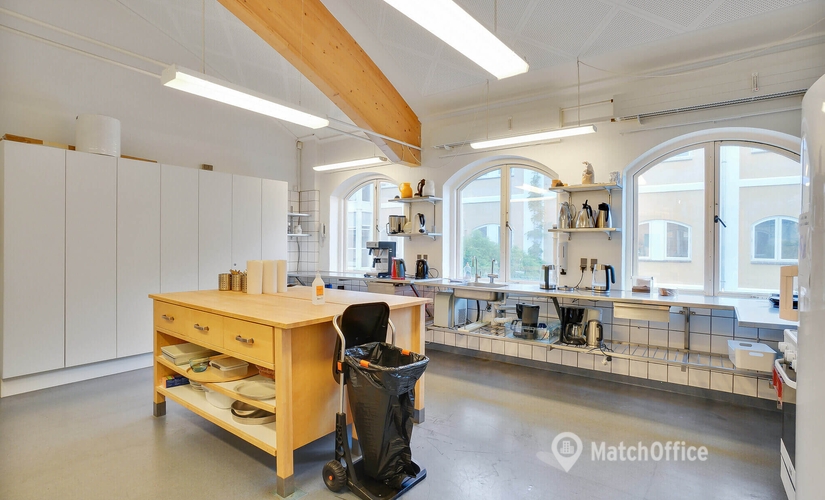 Office Søren Frichs Vej 38K, 1.sal 8230 Aabyhoj