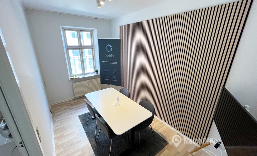 Office M. P. Bruuns Gade 30 8000 Aarhus C
