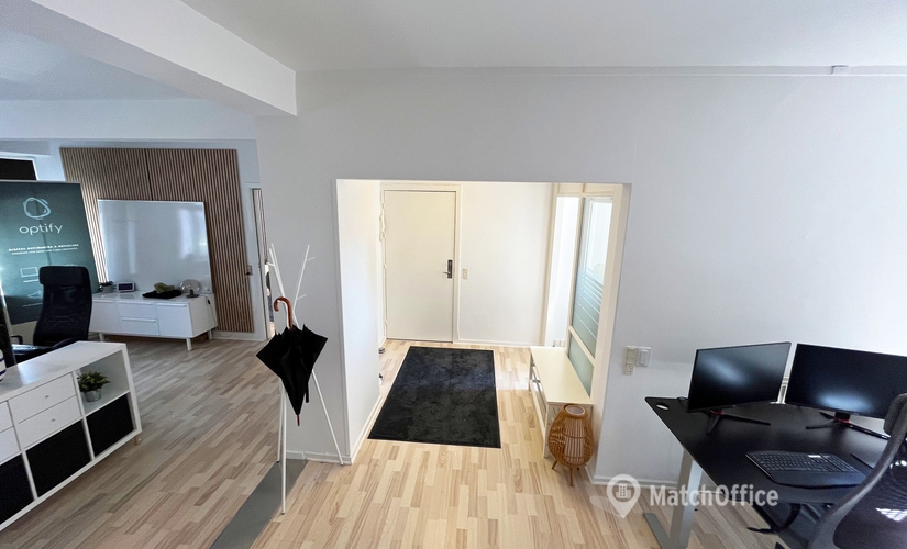 Office M. P. Bruuns Gade 30 8000 Aarhus C