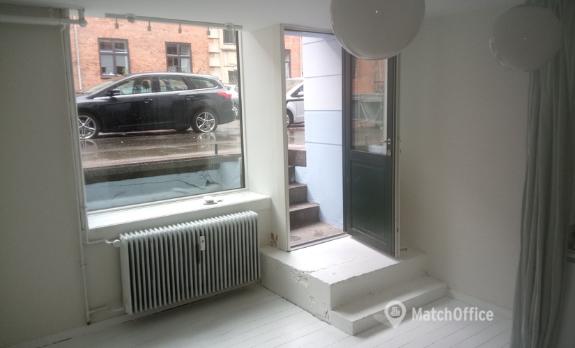 65 m² Shop for rent in Copenhagen Ø, Bechgaardsgade 4 (2100) - 1 | MatchOffice.com