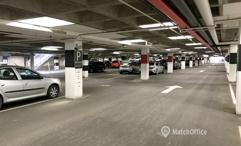 Parkering Banegårdspladsen 6 7400 Herning