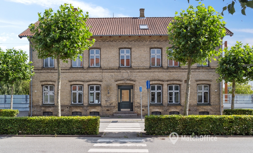 Butik til leje på Stationspladsen 3, 4840 Nørre Alslev - 461 m² | Foto 0 - Lokalebasen.dk