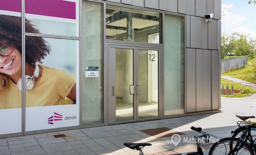 142 m² Shop for rent in Frederiksberg, Dirch Passers Allé 12 (2000) - 0 | MatchOffice.com