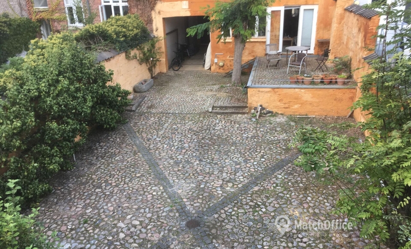 Office Sjællandsgade 51 8000 Aarhus C