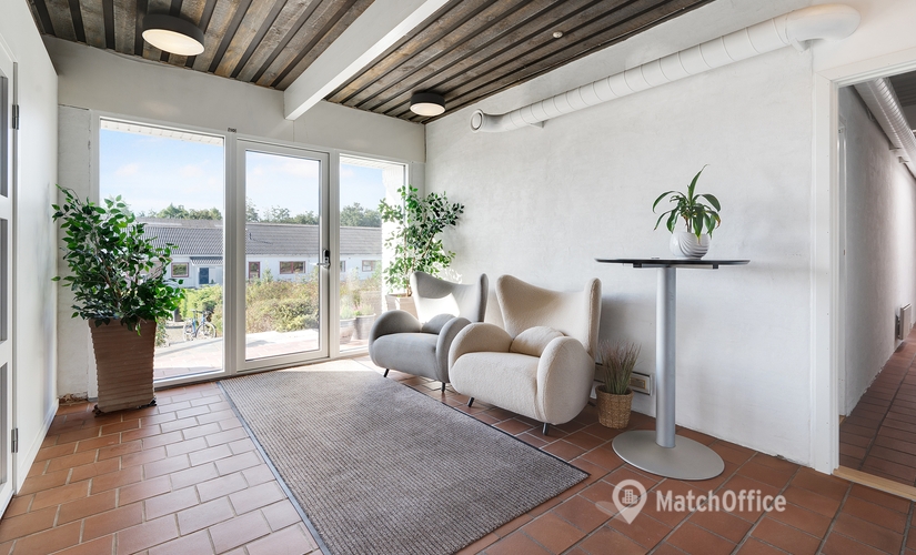 Office Klintevej 3 8653 Them