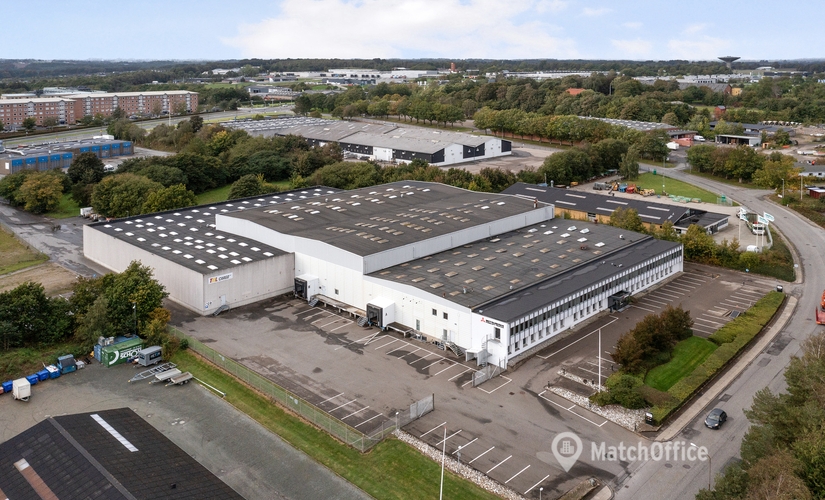 6888 m² Commercial warehouse for rent in Vejle, Niels Finsensvej 11 (7100) - 1 | MatchOffice