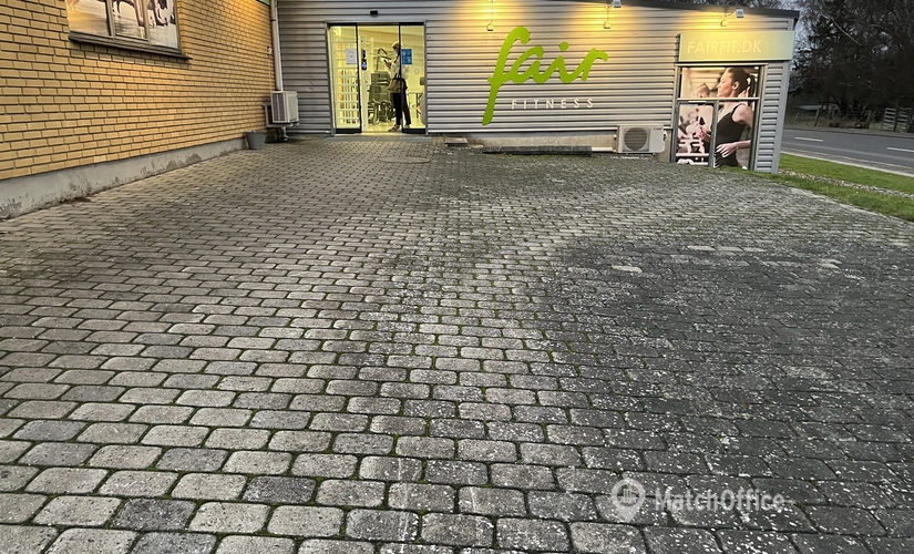 Butik til leje på Ny Esbjergvej 16, 4720 Præstø - 400 m² | Foto 1 - Lokalebasen