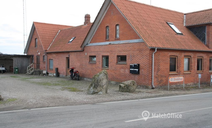 85 m² Workshop space up for rent in Vester Skerninge, Filippavej 54A (5762) - 0 | MatchOffice.com